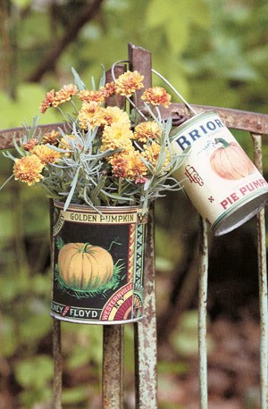 vintage-tea-tins
