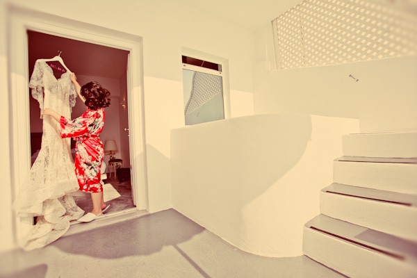 vivienne-and-wylies-intimate-destination-wedding-in-greece