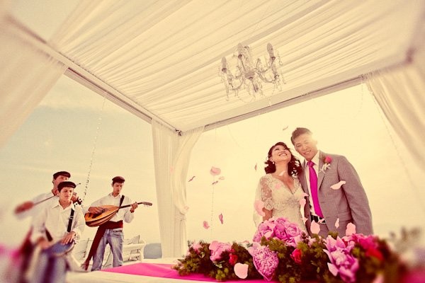 vivienne-and-wylies-intimate-destination-wedding-in-greece