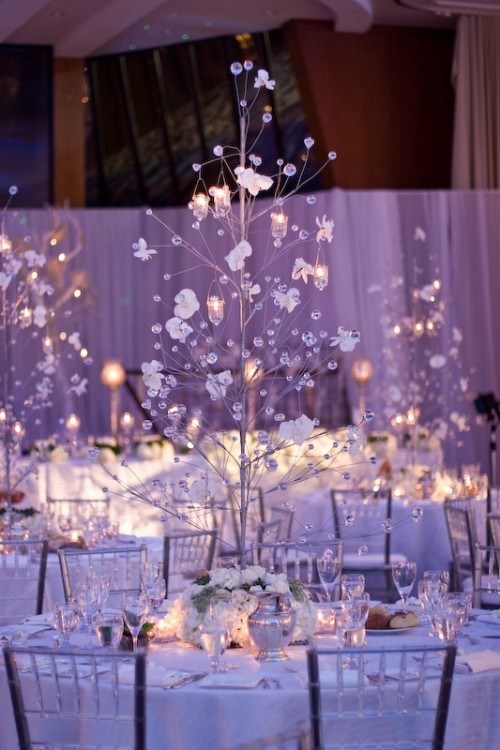 winter-wedding-centerpieces