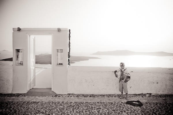 zulan-hans-intimate-santorini-wedding