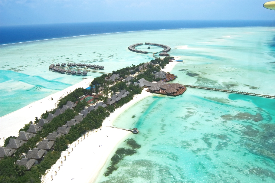 Курорт Olhuveli Beach & Spa Resort на Мальдивах