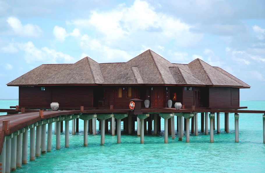 Курорт Olhuveli Beach & Spa Resort на Мальдивах