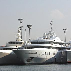 luxury-marina-abu-dhabi-12