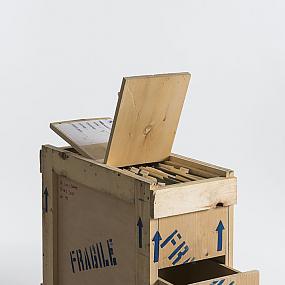 furniture from packaging boxes-04