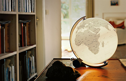 globe in the interior-02