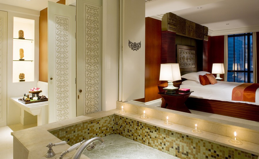 Ванная комната виллы Plaza Athenee