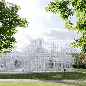 installing the serpentine gallery pavilion-02
