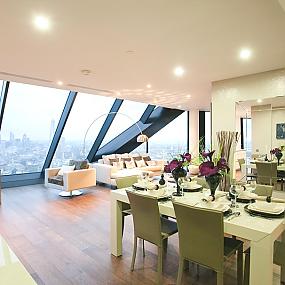 strata penthouse overlooking london-02