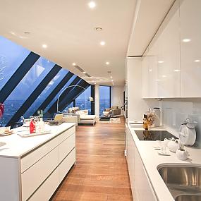 strata penthouse overlooking london-06