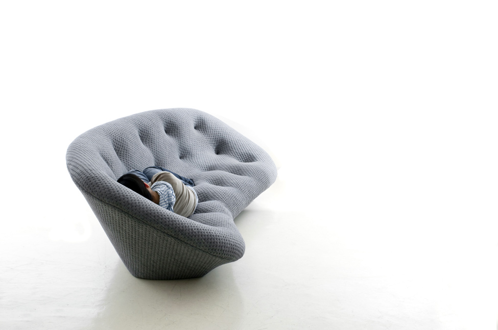 Классный диван из Estudio Bouroullec от производителя Ligne Roset