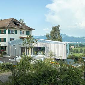 the unusual design of the restaurant alpenblick-11