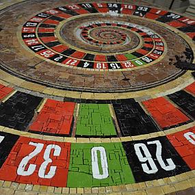 unconventional attraction roulette mosaic-05