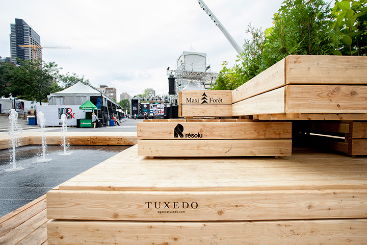 wooden terrace in montreal-04