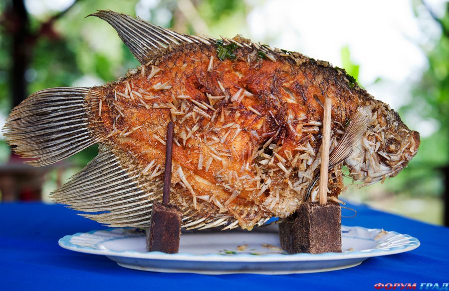 Рыбное блюдо в Нячанге