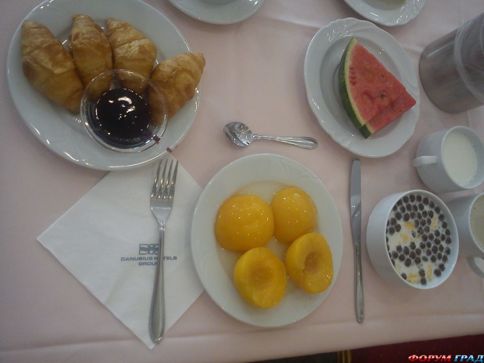 breakfast-in-hungary