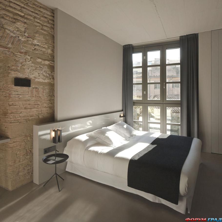 contemporary-hotel-valencia-spain