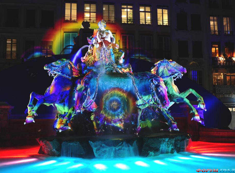 festival-of-lights-lyon-france-05