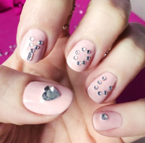 pink-love-nails-with-crystals-wedding-05