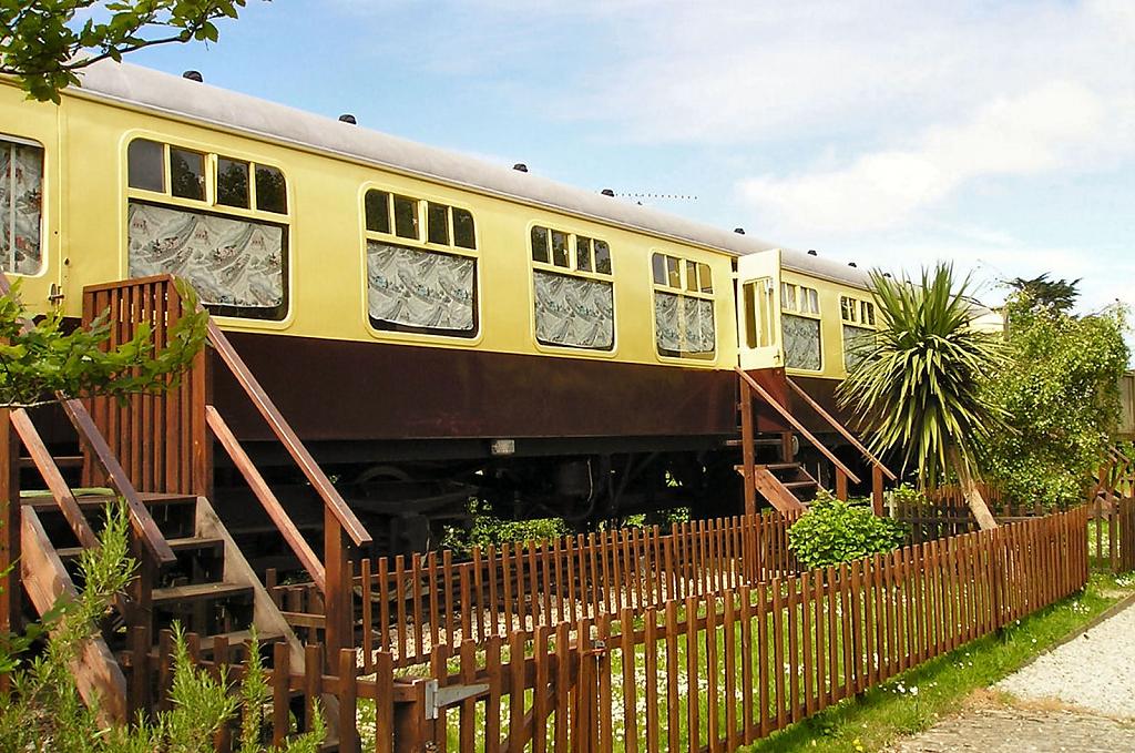 Railholiday Cornwall - винтажный, комфортабельный вагон для отдыха в английской сельской местности, St. Germans, Англия