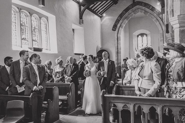 summer-wedding-in-yorkshire-13