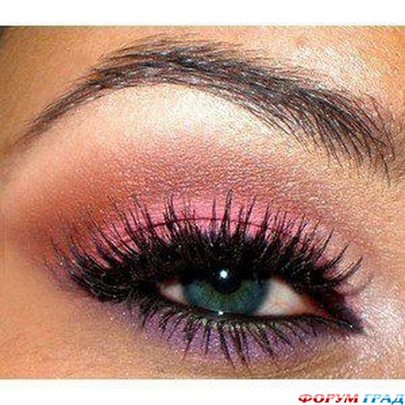 black-water-snake-eye-makeup-style-27