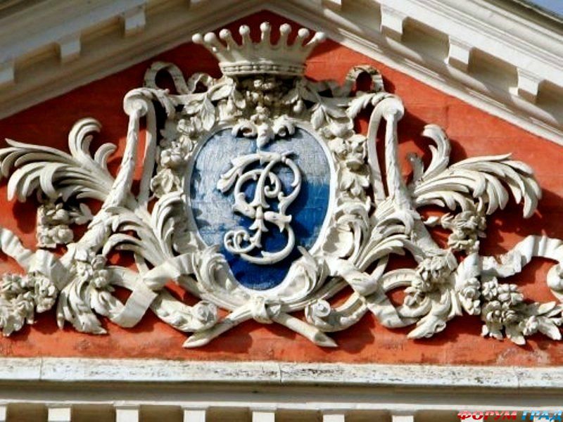 Венезель лепнина