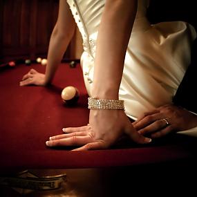 after-wedding-game-of-pool-01