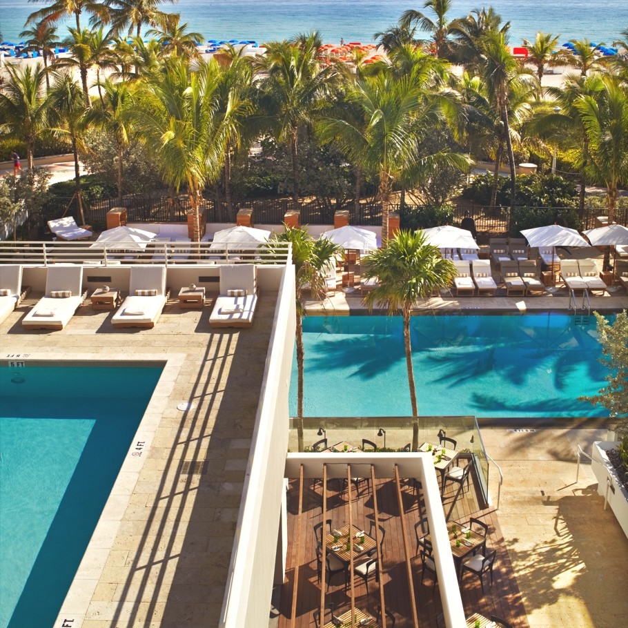 Отель James Royal Palm