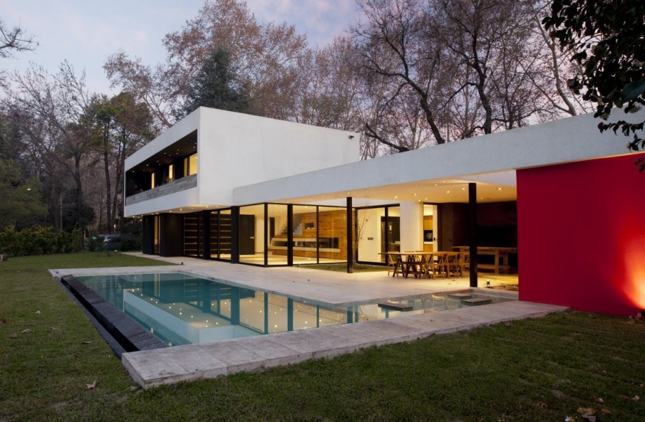  Архитектура BLLTT House