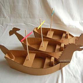 diy-cardboard-boats-02