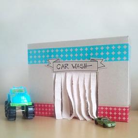 diy-cardboard-car-wash-09