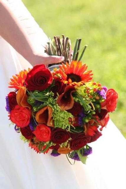 fall-wedding-bouquets-16