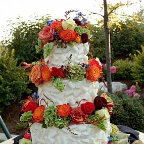 fall-wedding-cakes-47