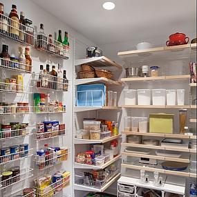 kitchen-storage-pantry-001