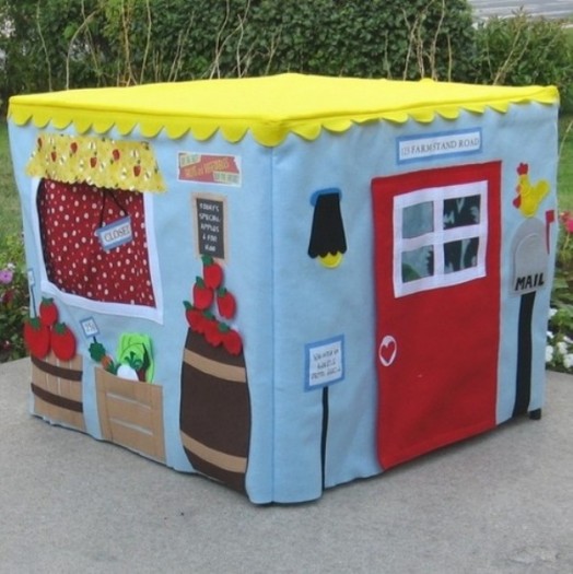 Детский домик для игр на улице
