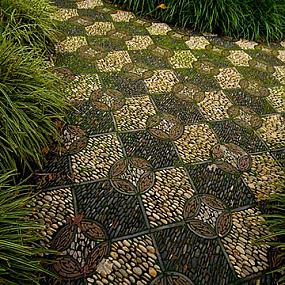 garden-pebble-paths-04