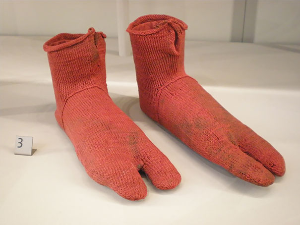 Старинные шерстяные носки 