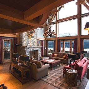 luxury-ski-chalet-canada-13