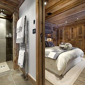 petit-chateau-a-luxury-ski-chalet-in-courchevel-07