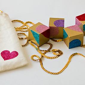 DIY-Glitter-Block-Puzzle-Valentine