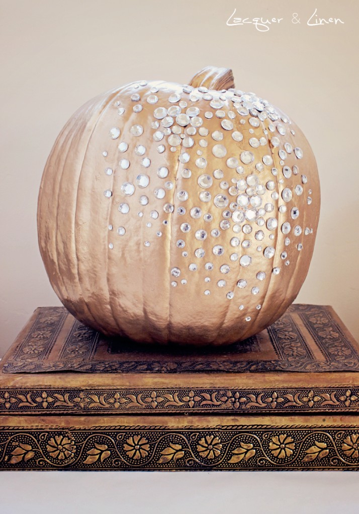 diy-inspiration-no-carve-pumpkin-round