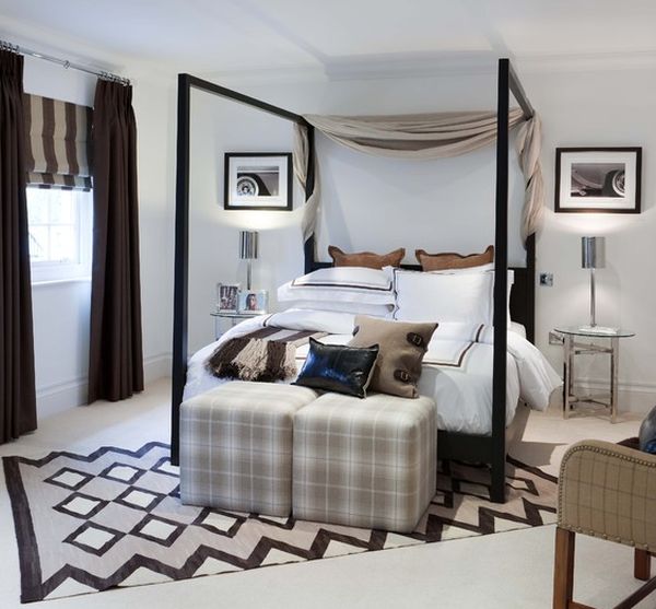 Кровать с балдахином для интерьера роскошной спальни