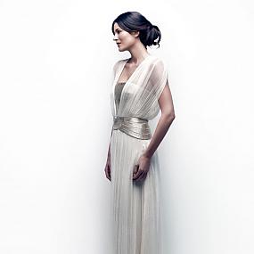 refined-wedding-dresses-by-catherine-deane