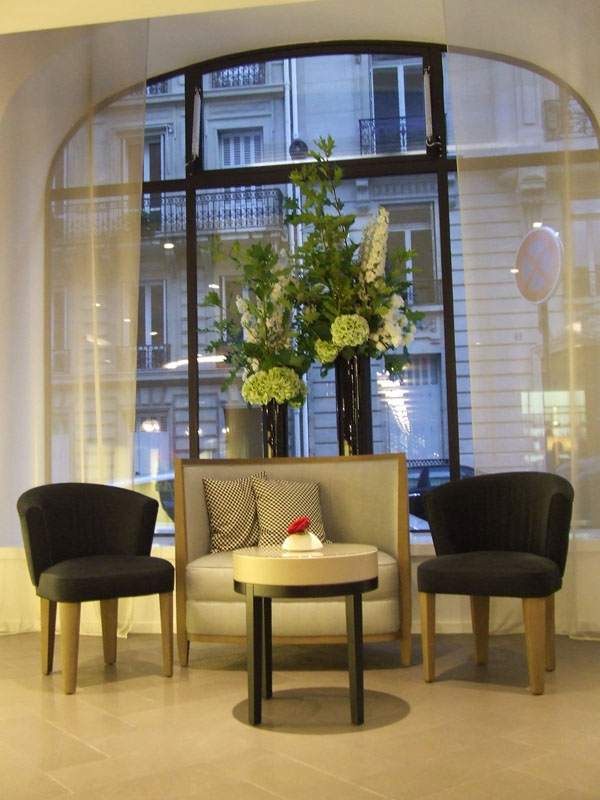 Уютный уголок для отдыха гостей в Sofitel Hotel, Paris