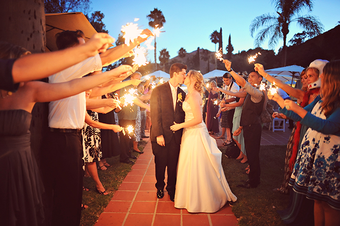 vintage-grey-and-yellow-wedding-inspiration