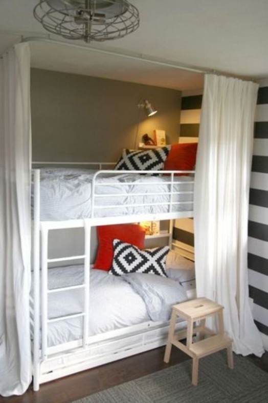 ideas-to-create-wall-accent-in-kids-room-03