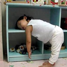 sleeping-babies-funny-pictures-03