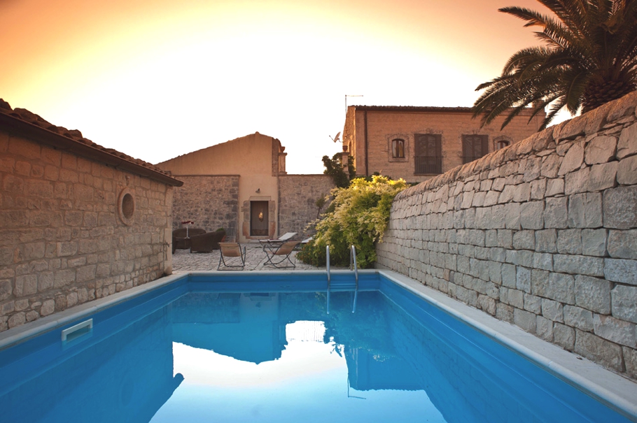luxury-holiday-villas-sicily