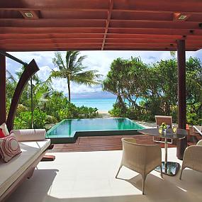 luxury-resort-maldives-04